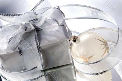 Christmas ball and gift