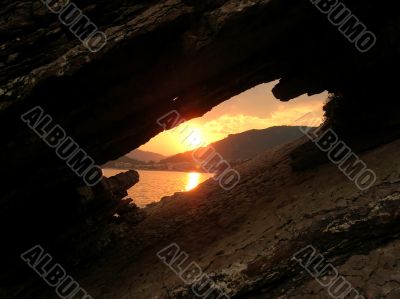 Sunset rock frame