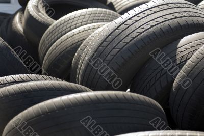 Car tyres