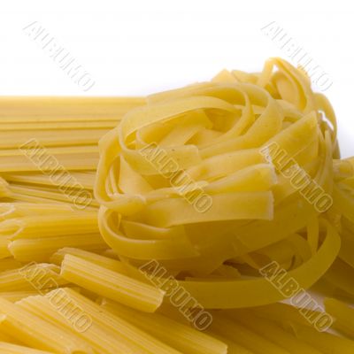 various shapes of pasta