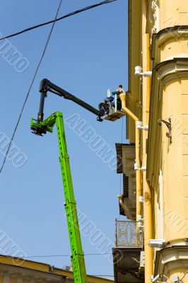 worker at height