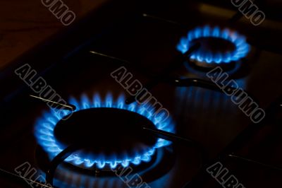 Gas