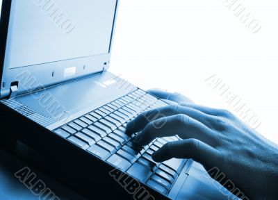 Laptop