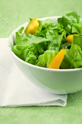 Green salad and peppers