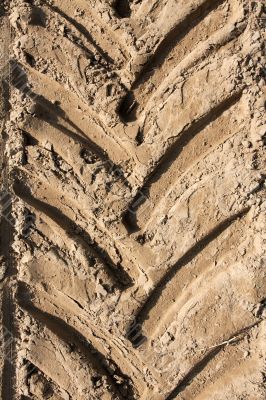 Tractor trail