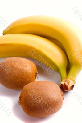 some fresh kiwi and banana