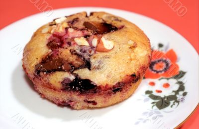 Muffin cake on the dessert plate