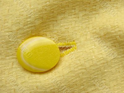 yellow button