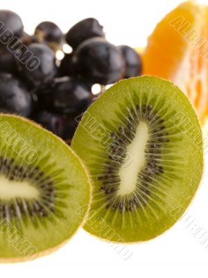 Kiwi fruit with grape of muscat and orange