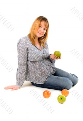 pregnant woman with apples