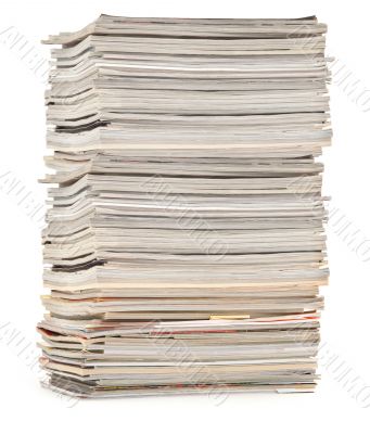 large pile of colorful magazines
