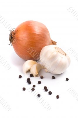 onion, garlic and black pepper