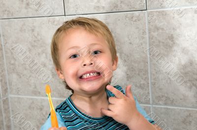 clean teeth