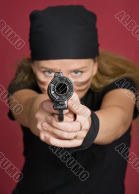 aggressive girl-pirate