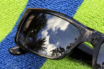 Solar glasses