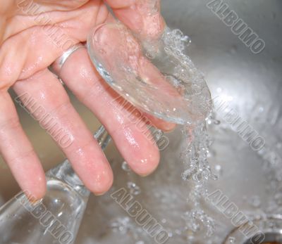 washing glass