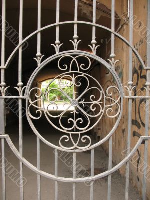 Iron fence with pattern