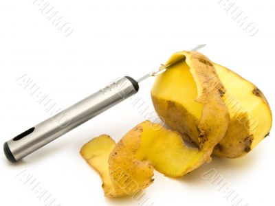 potatoes with knife