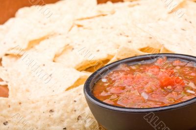 salsa and chips