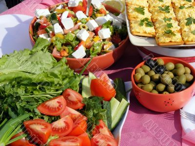 Vegetables and sandwich
