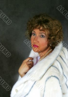 Portrait of the woman