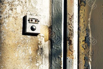 Doorbell with antique wall