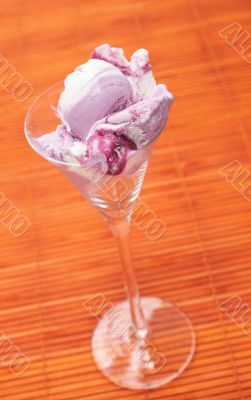 Cherry ice cream dessert