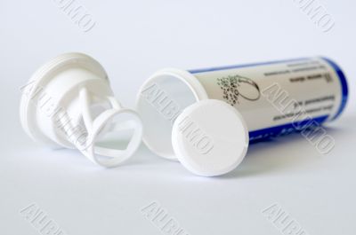 Soluble tablet with bottle