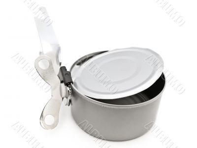 tin opener and can