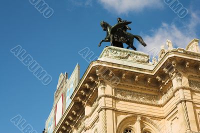 Statue on top of building in Vienna