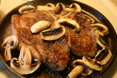 Steak and Mushrooms