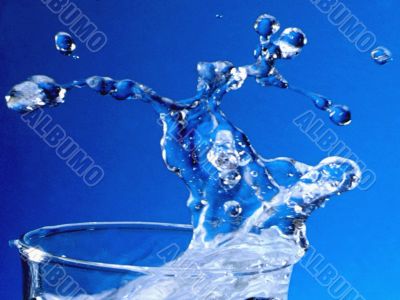 Glass Splashing with ice