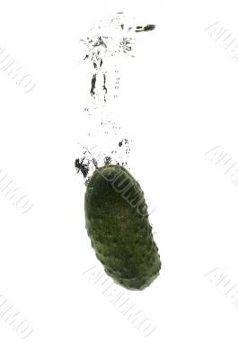 cucumber in water