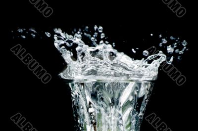 splash water