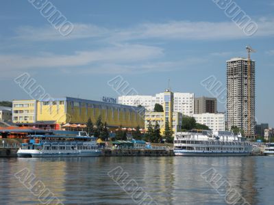 Saratov. Volga. Quay.