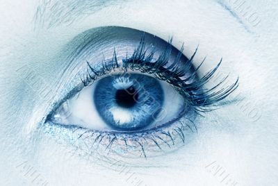 blue eye