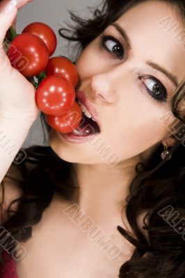 tomato girl