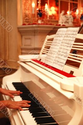 Grand piano