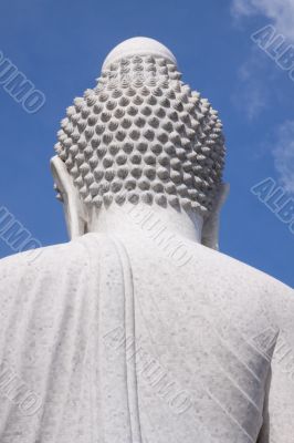 Phra Puttamingmongkol Akenakkiri Buddha Statue