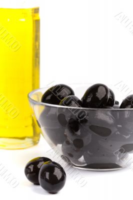 black olives and oil