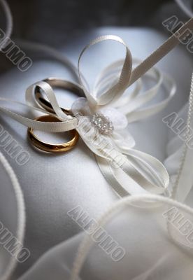 Wedding rings