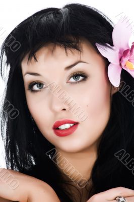 portrait of the brunette with blue eye