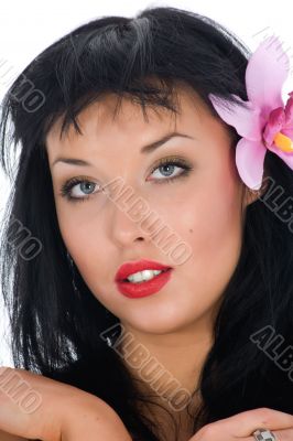 portrait of the brunette with blue eye