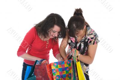 expressive girls shopping