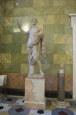 Statue of the orator