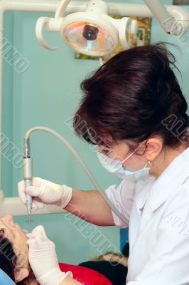 Stomatologist