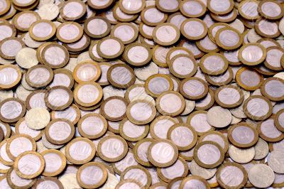 Scattering of coins