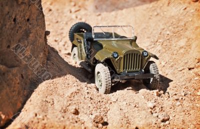 toy military car