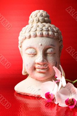 buddha figure with a Orichdee