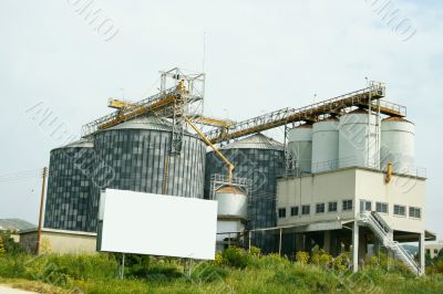 Grain elevator 